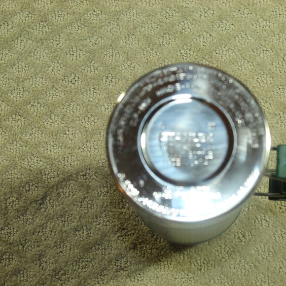 NIB Stanley Green 24 oz Thermos with Handle - Picture 4 of 11